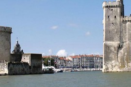 Découvrez à La Rochelle notre agence de garde d'enfants La Compagnie des Familles