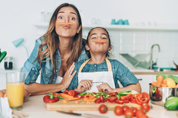 Quelle alimentation donner à son enfant de 3 à 12 ans ? Développer le goût !